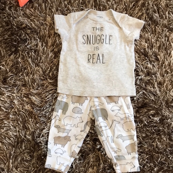 2 Outfits•Carter’s Baby Boy• 3 Months - Picture 3 of 8